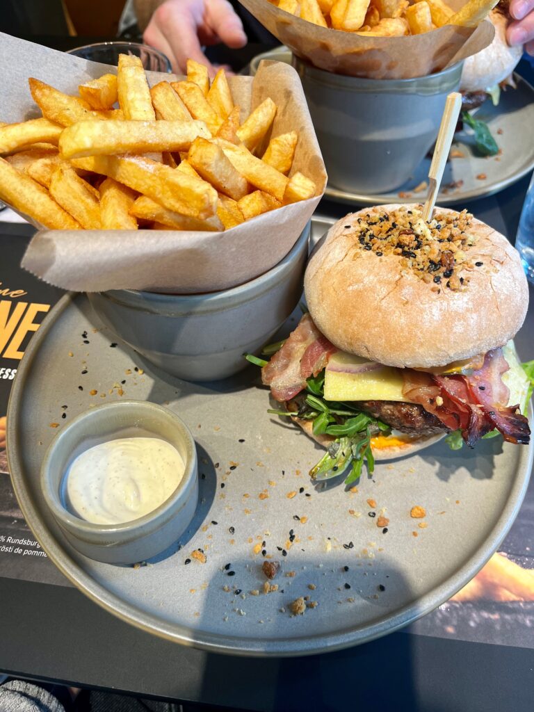 Ellis Burger, Brussels Belgium